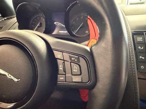 Used 2015 Jaguar F-TYPE S RWD image 13