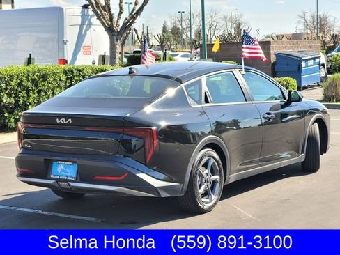 Used 2025 Kia K4 LXS image 5