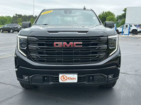 Used 2023 GMC Sierra 1500 Elevation w/ Preferred Package AWD/4WD image 2
