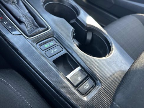 Certified 2023 Honda Civic EX image 16