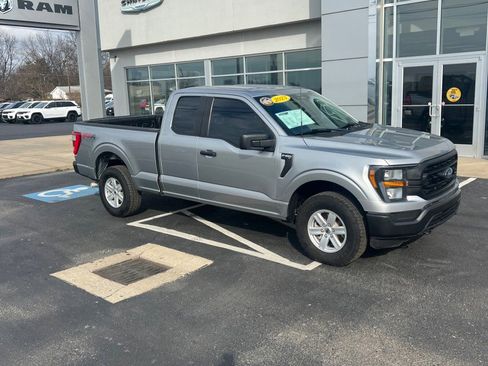 Used 2023 Ford F150 XL w/ Trailer Tow Package image 7