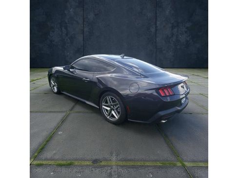 Used 2024 Ford Mustang EcoBoost Cpe image 3