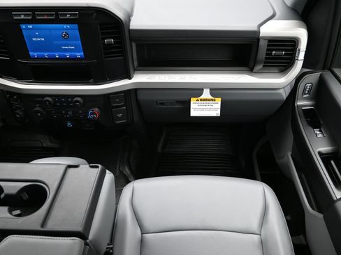 Used 2023 Ford F350 XL image 37