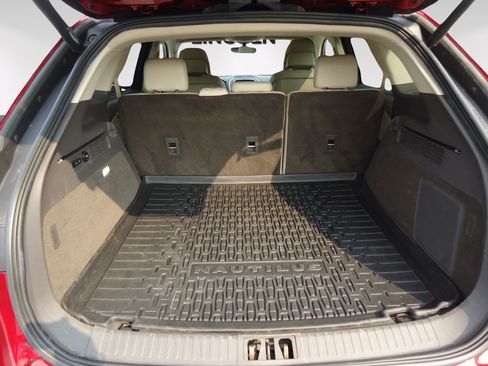 Used 2019 Lincoln Nautilus FWD image 28
