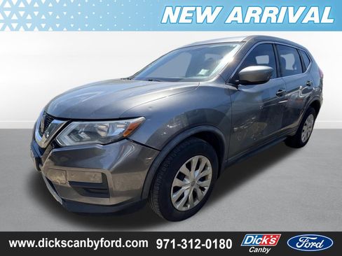 Used 2018 Nissan Rogue S AWD/4WD image 4