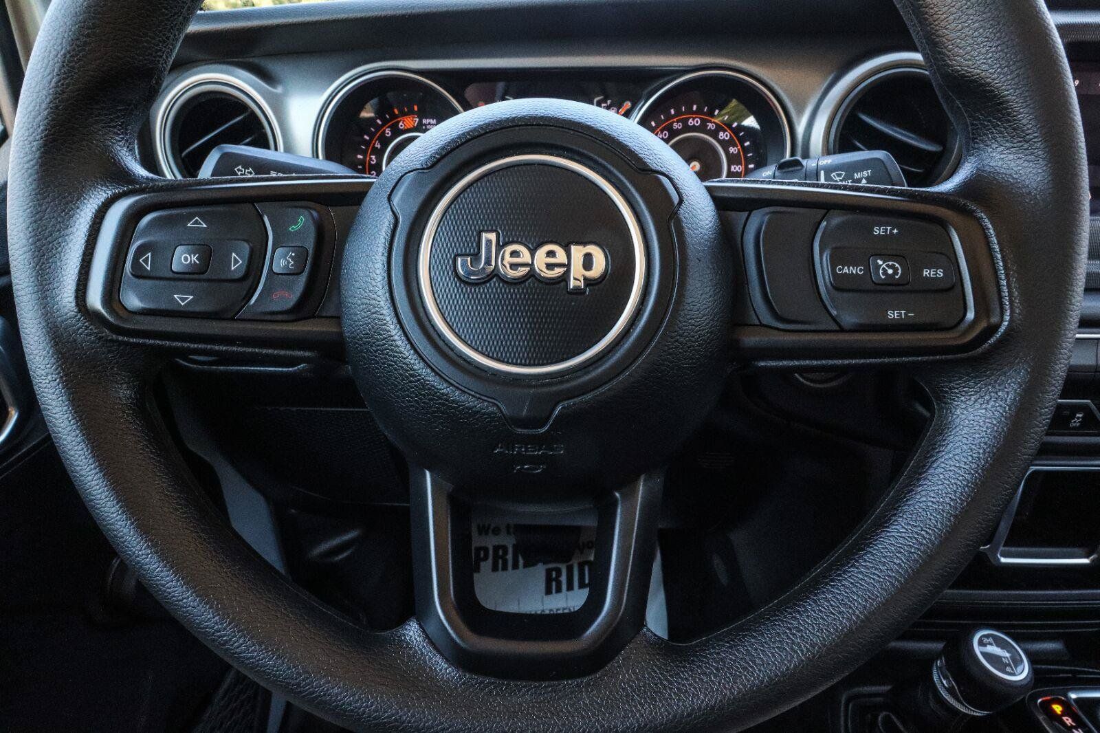 Used 2023 Jeep Wrangler Sport AWD/4WD image 12