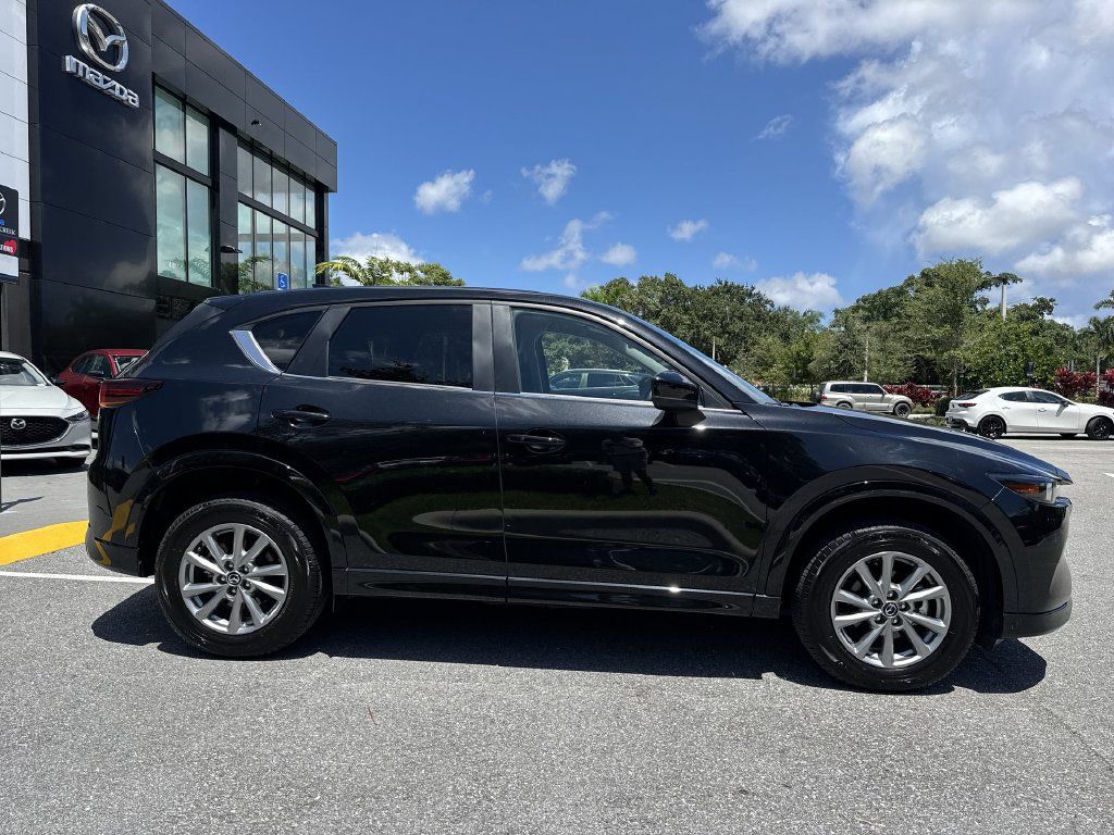 Certified 2025 MAZDA CX-5 AWD 2.5 S w/ Select Package image 23