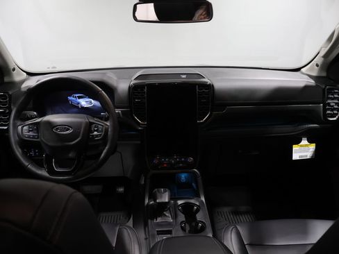 Used 2024 Ford Ranger Lariat w/ Trailer Tow Package AWD/4WD image 18