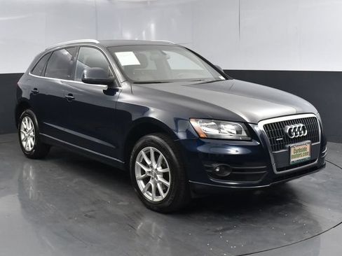 Used 2011 Audi Q5 2.0T Premium AWD/4WD image 2
