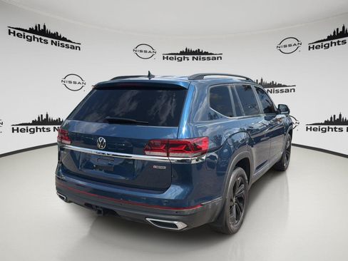 Used 2022 Volkswagen Atlas SE w/ Panoramic Sunroof Package AWD/4WD image 4