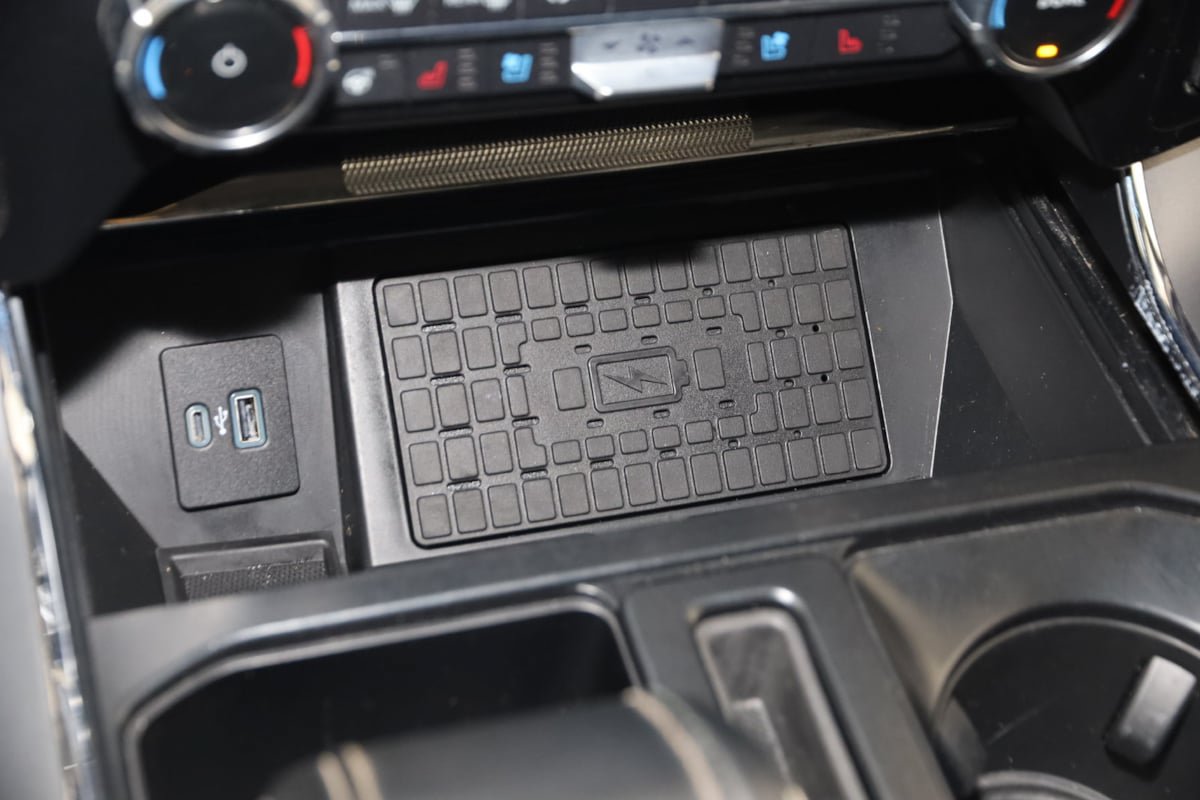 Used 2023 Ford F150 Lariat w/ Equipment Group 502A High AWD/4WD image 30