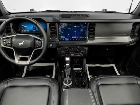 Used 2025 Ford Bronco Big Bend AWD/4WD image 38