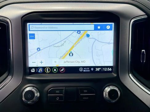 Used 2021 GMC Sierra 1500 SLT w/ SLT Premium Plus Package image 13