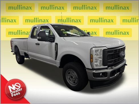New 2026 Ford F250 XL w/ XL Chrome Package image 1