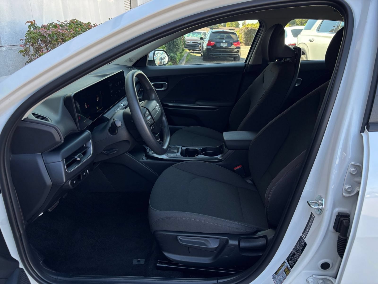 Used 2026 Kia K4 FWD image 26