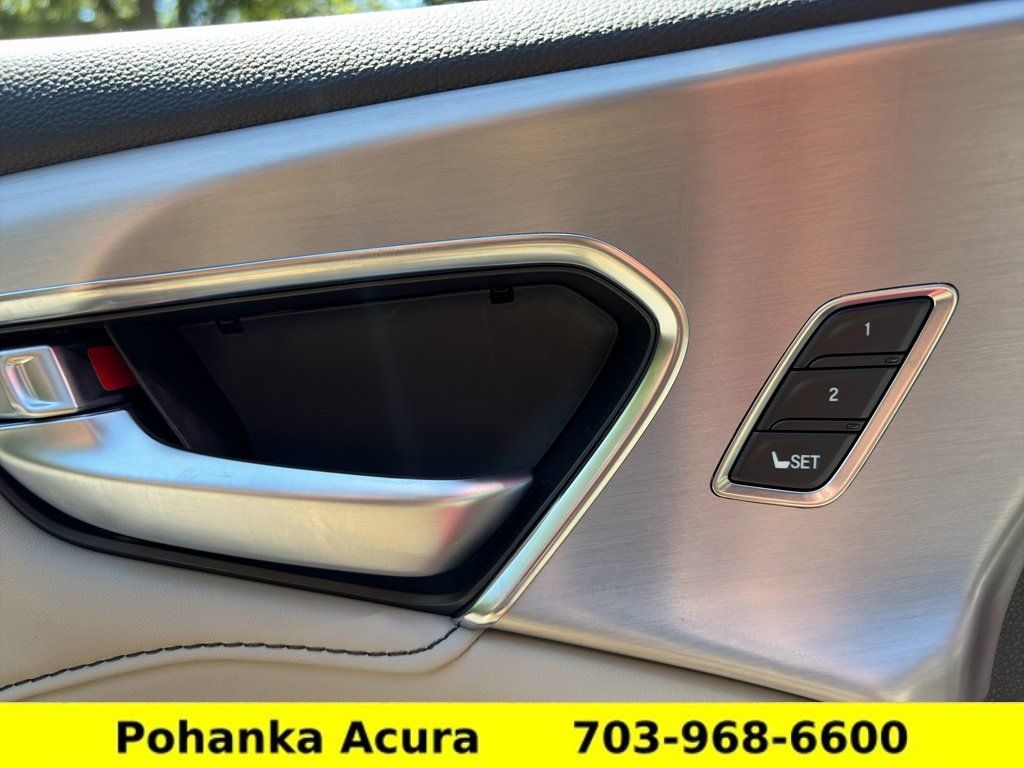 Certified 2025 Acura RDX w/ Technology Package AWD/4WD image 22