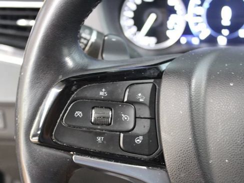 Used 2023 Buick Enclave Avenir w/ Avenir Technology Package AWD/4WD image 16