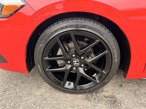 Used 2023 Honda Civic Sport image 7