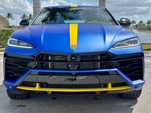 Used 2025 Lamborghini Urus S AWD/4WD image 3