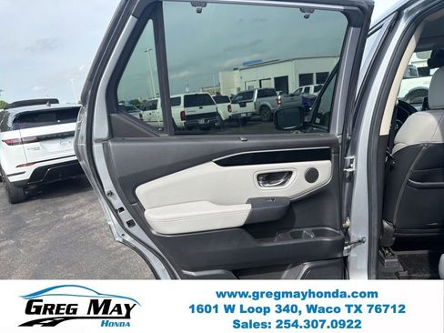 Used 2024 Honda Pilot EX-L image 25