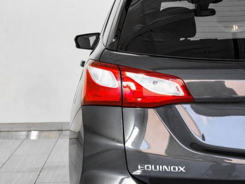 Used 2021 Chevrolet Equinox LS w/ LS Convenience Package FWD image 45