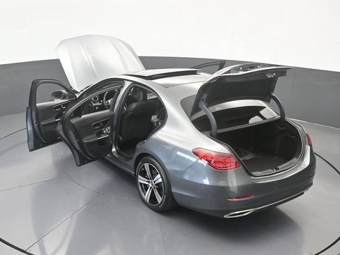 Used 2024 Mercedes-Benz C 300 Sedan image 67