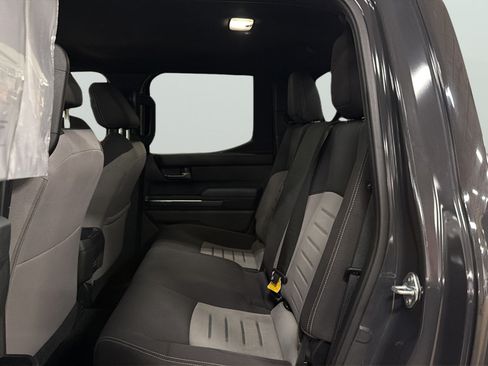 Used 2025 Toyota Tacoma TRD Off-Road AWD/4WD image 25