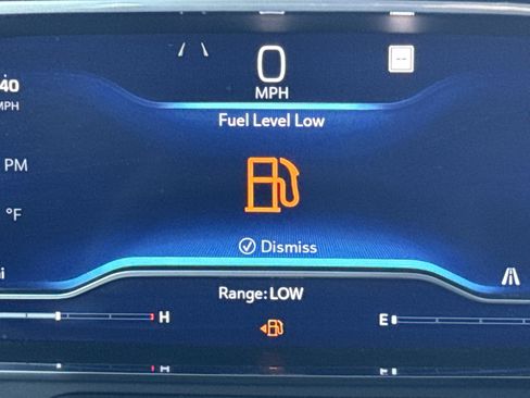 Used 2022 Chevrolet Tahoe LT w/ Luxury Package image 6