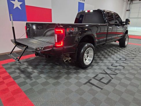 Used 2020 Ford F350 Limited w/ FX4 Off-Road Package image 31