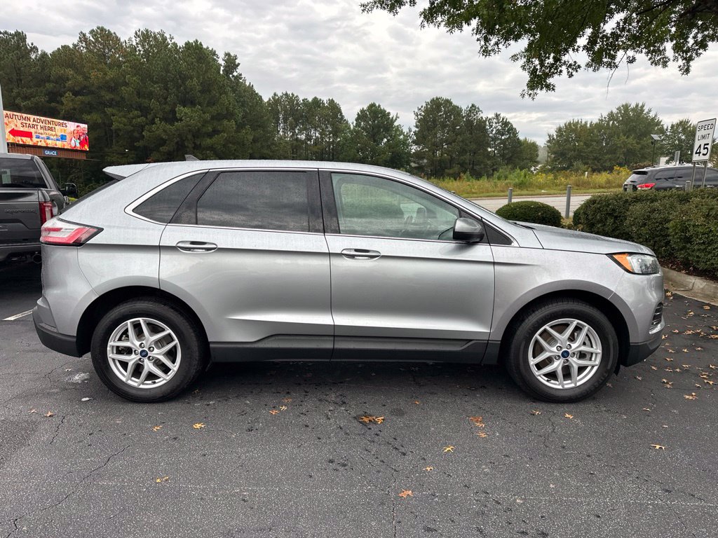 Used 2022 Ford Edge SEL AWD/4WD image 2