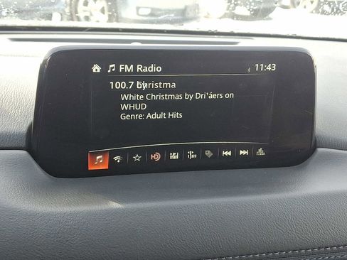 Used 2017 MAZDA CX-5 Touring w/ Preferred Equipment Package image 18