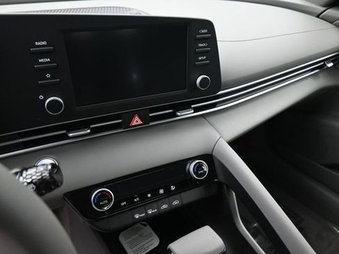 New 2026 Hyundai Elantra Sport FWD image 19