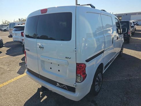 Used 2019 Nissan NV200 SV image 4