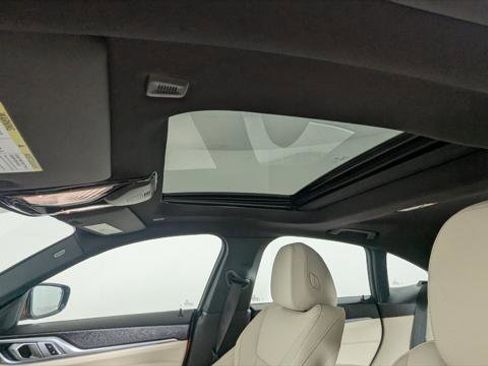 Used 2023 BMW i4 eDrive35 w/ Premium Package image 16