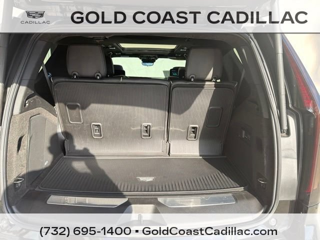 Certified 2024 Cadillac Escalade Sport Platinum w/ LPO, ONYX Package AWD/4WD image 15