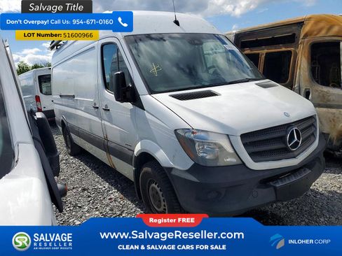 Used 2016 Mercedes-Benz Sprinter 2500 image 5