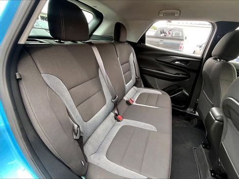 Used 2025 Chevrolet TrailBlazer LS w/ LS Confidence Package image 17