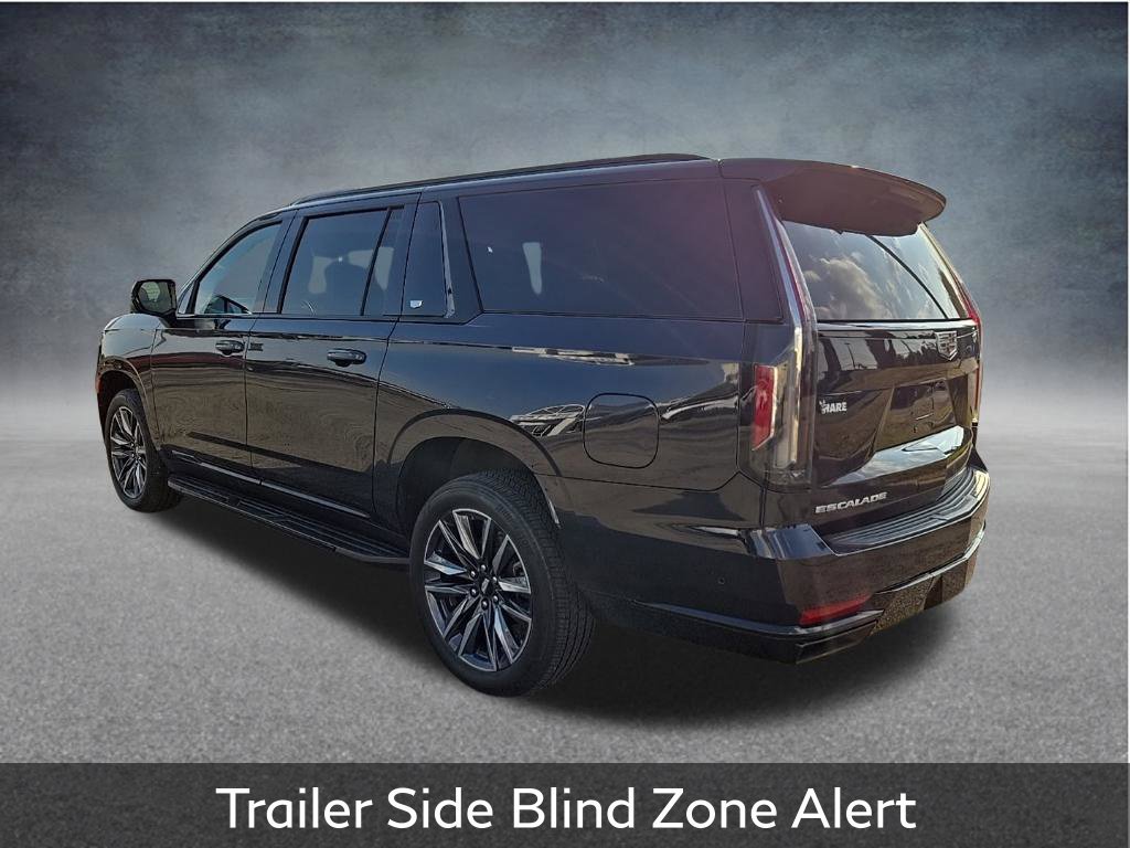 Used 2023 Cadillac Escalade ESV Sport AWD/4WD image 10