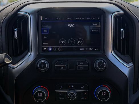 Used 2022 Chevrolet Silverado 2500 LT w/ Convenience Package AWD/4WD image 28