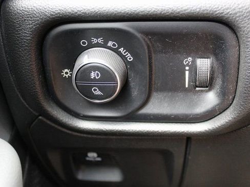 Used 2023 RAM 1500 Big Horn image 16