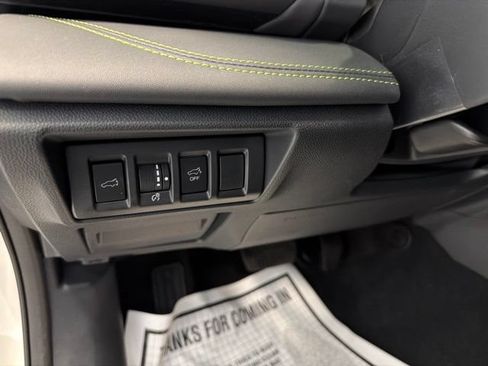 Used 2025 Subaru Outback Onyx Edition AWD/4WD image 14