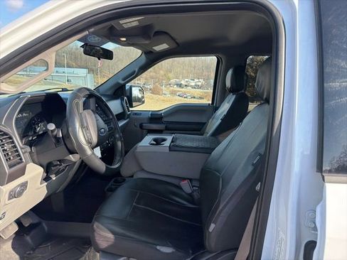 Used 2018 Ford F150 XLT image 11