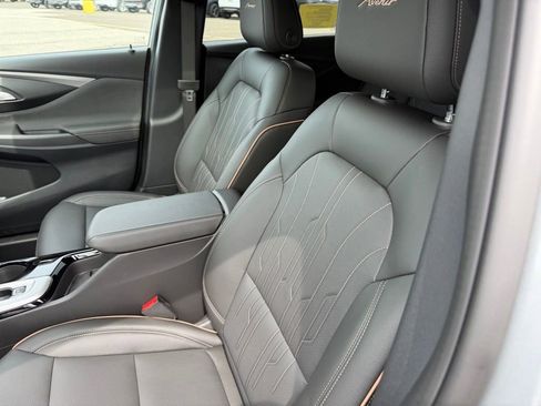 New 2026 Buick Envista Preferred FWD image 14
