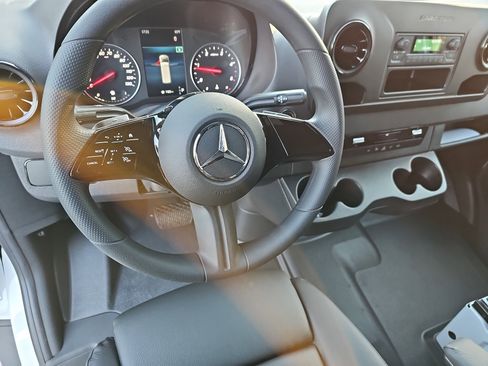 New 2026 Mercedes-Benz Sprinter 2500 image 17