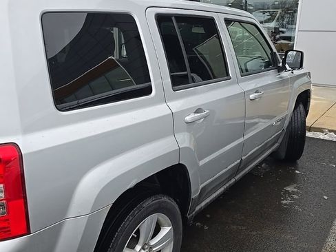 Used 2011 Jeep Patriot Latitude image 4