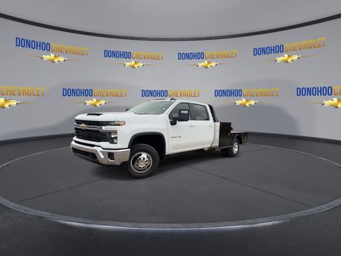 New 2026 Chevrolet Silverado 3500 LT w/ Convenience Package image 4