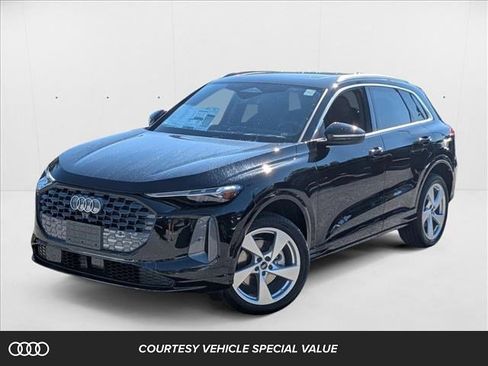 New 2025 Audi Q5 Premium Plus w/ Premium Plus image 1