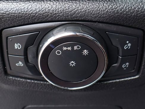 Used 2019 Ford F150 XLT image 17