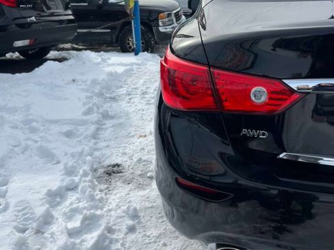 Used 2017 INFINITI Q50 Premium w/ 2.0T Premium Plus Package image 9