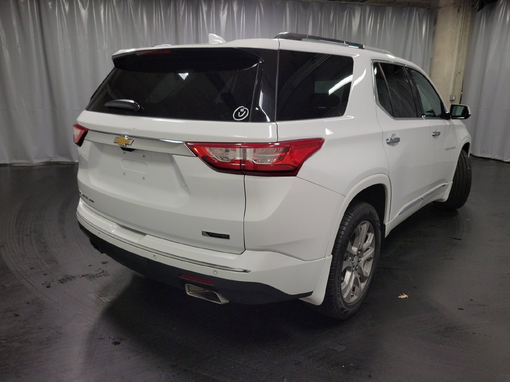 Used 2018 Chevrolet Traverse Premier w/ LPO, Floor Liner Package AWD/4WD image 9